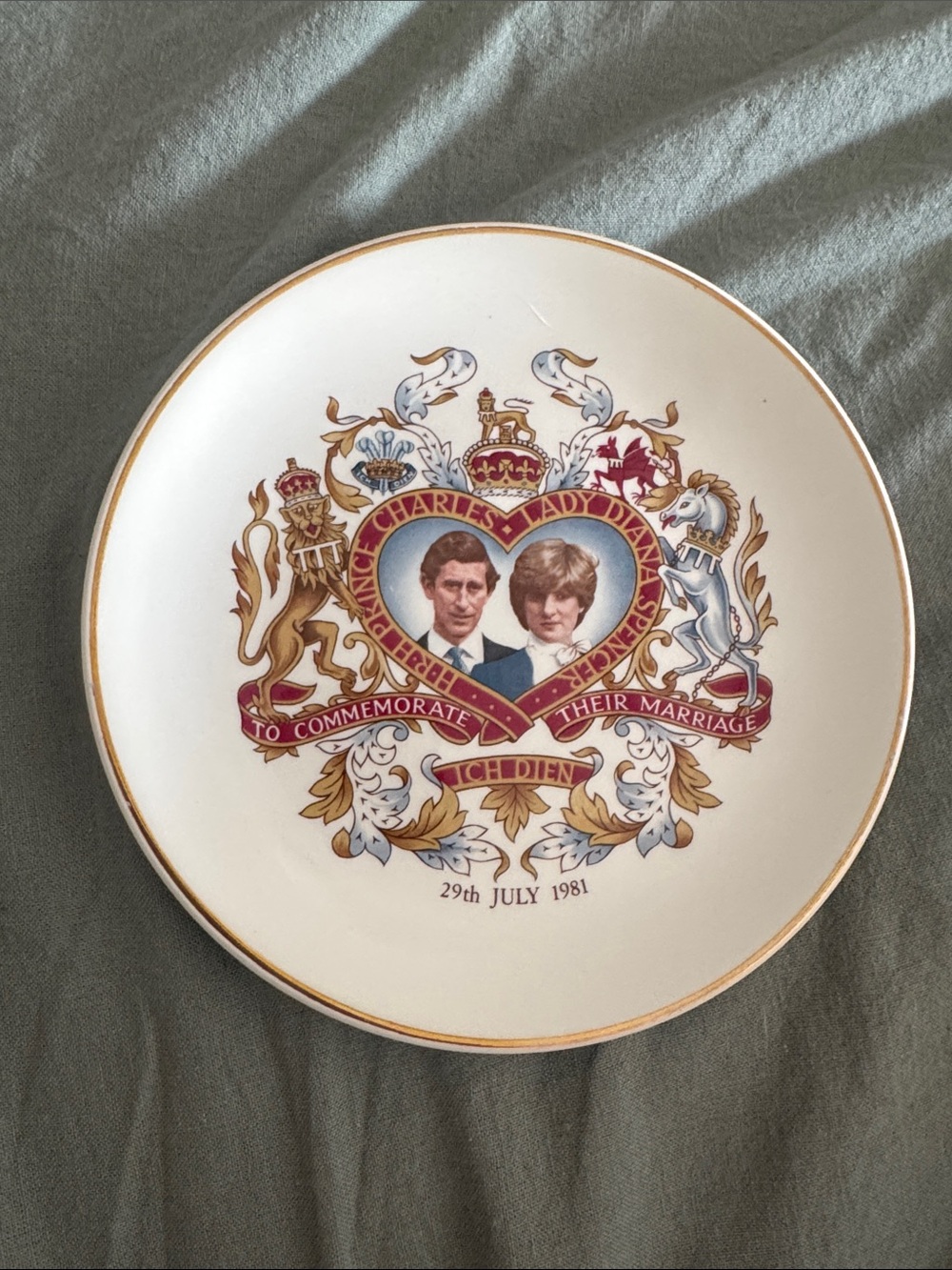 Prince Charles & Lady Diana commemorate their July 29 1981 marriage.Royal Family